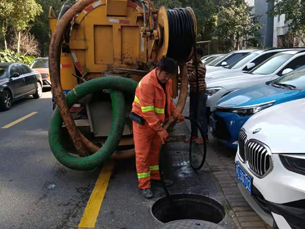 细河排污管道清淤